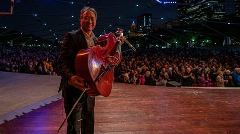 ¡El Concierto de Yo-Yo Ma en el Teatro Colón: Una Noche Mágica de Cellos y Sorpresas!