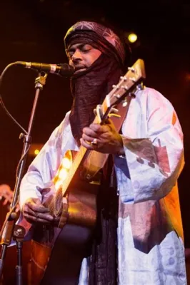 El Concierto de Tinariwen en Madrid: Un Éxtasis Musical Ruso